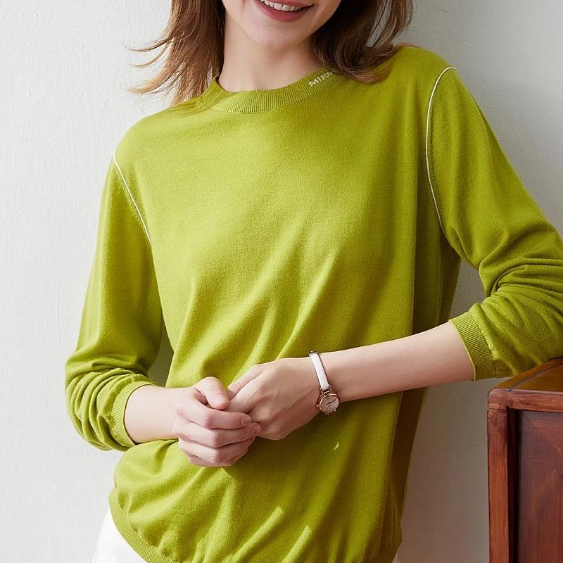 【精纺羊毛】圆领字母提花拼色线条外穿打底女式羊毛衫    1023