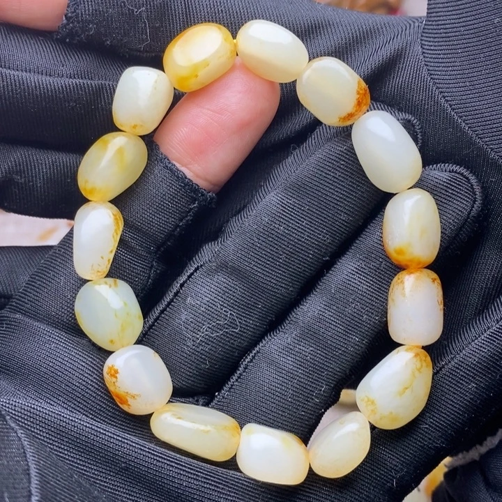 和田玉未镶嵌手链