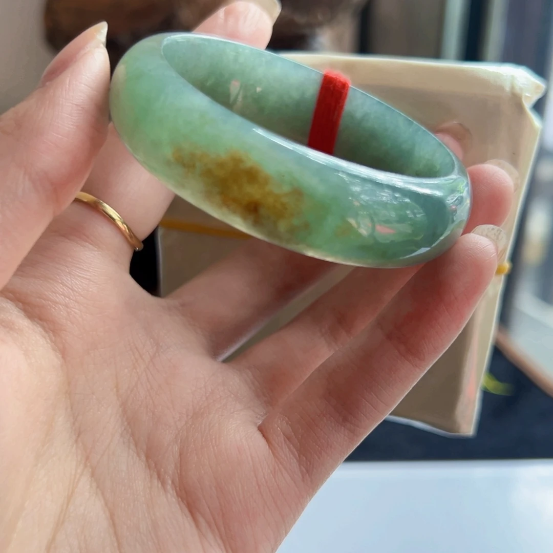 翡翠未镶嵌手镯52mmm