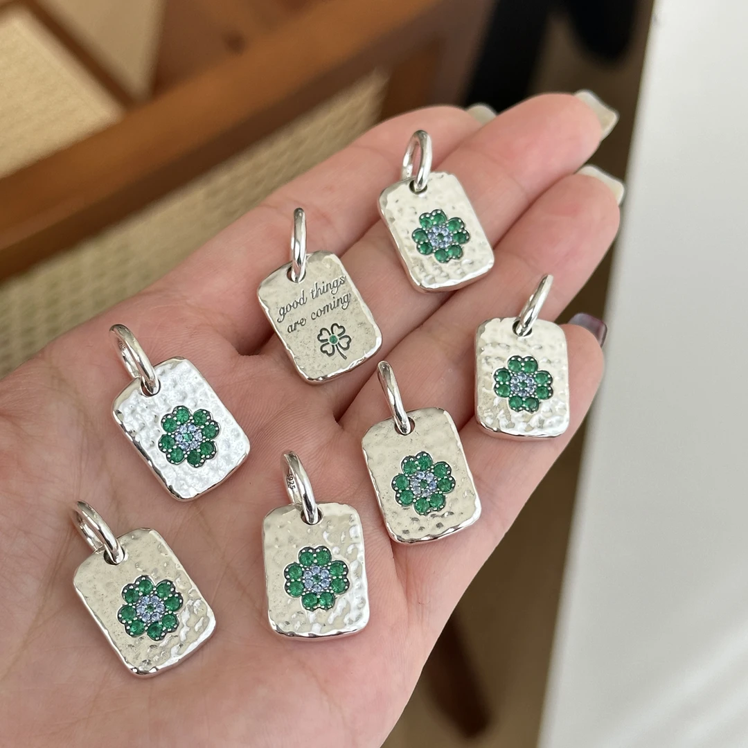 吊坠925银合成锆石 原创设计简约百搭女小花绿石方牌吊坠 3845