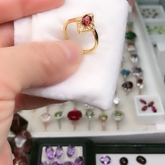 石榴石银S925镶嵌戒指