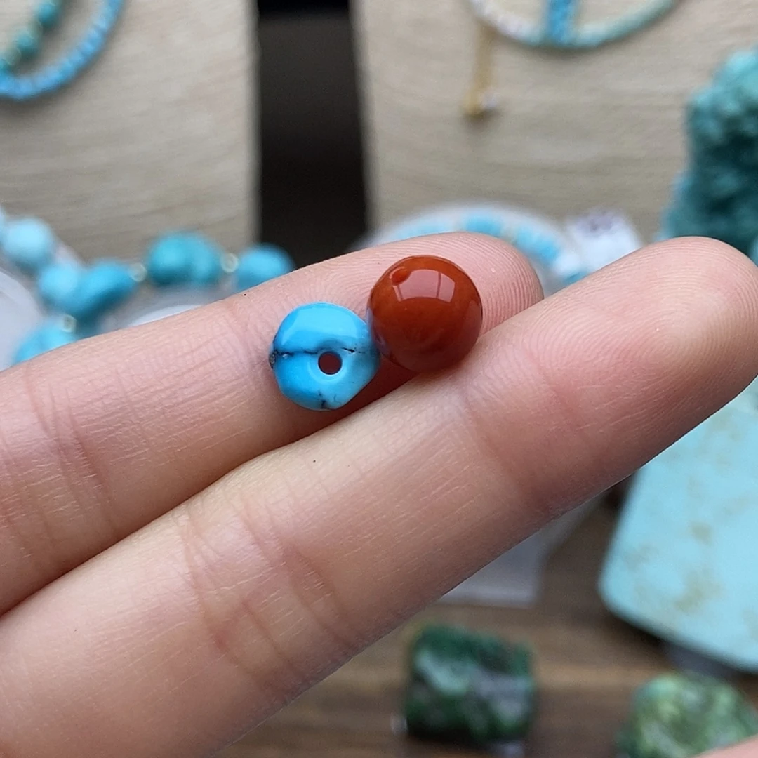 ****琳南红玛瑙未镶嵌玉化扣子