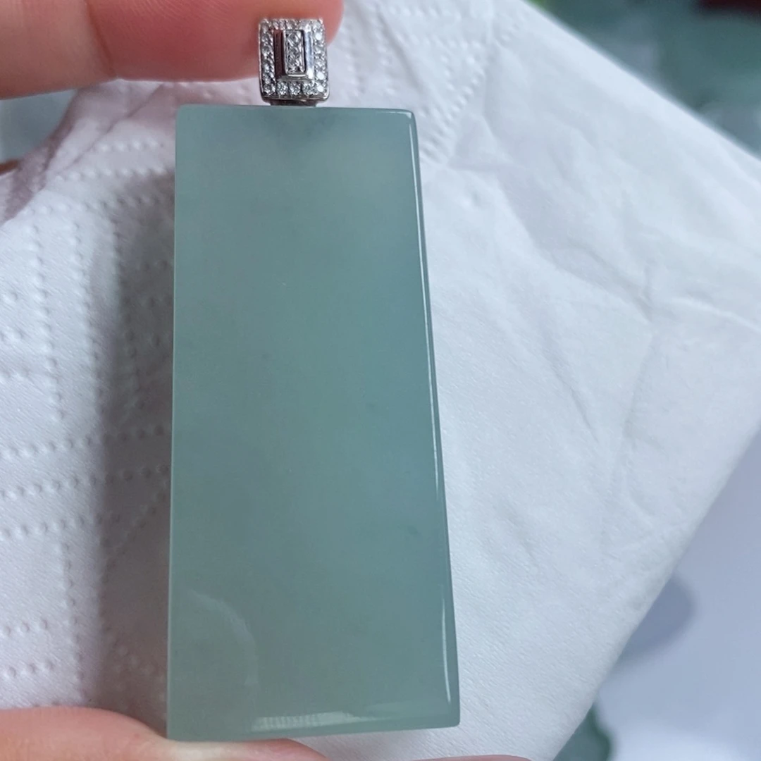 定制翡翠未镶嵌我**盘天然翡翠