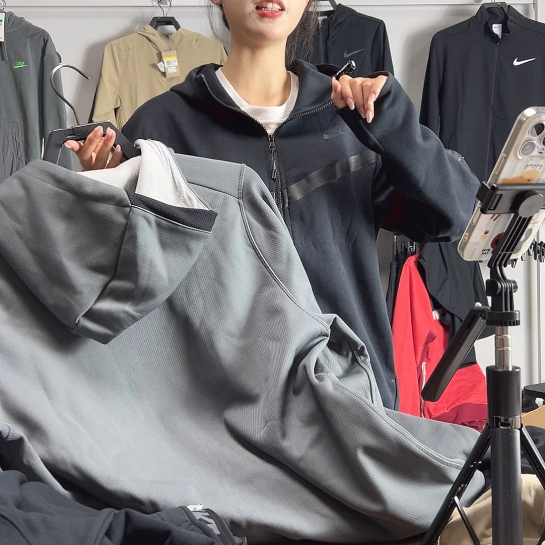 2125灰色外套2XL码不退换