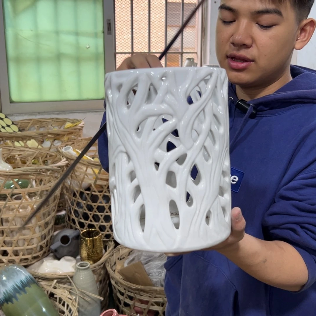 摆件208 号高中低温陶瓷工艺瓶（部分微瑕）