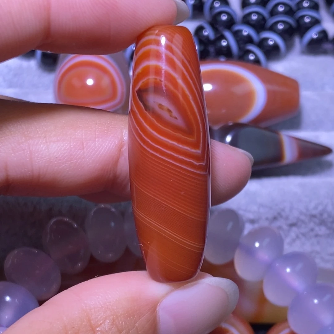 未镶嵌颈饰玛瑙/玉髓