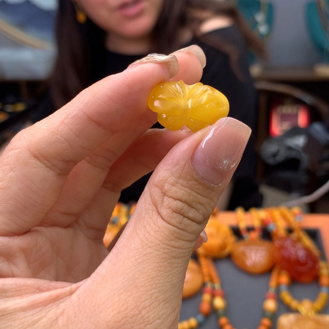 未镶嵌吊坠(不含链)琥珀天然