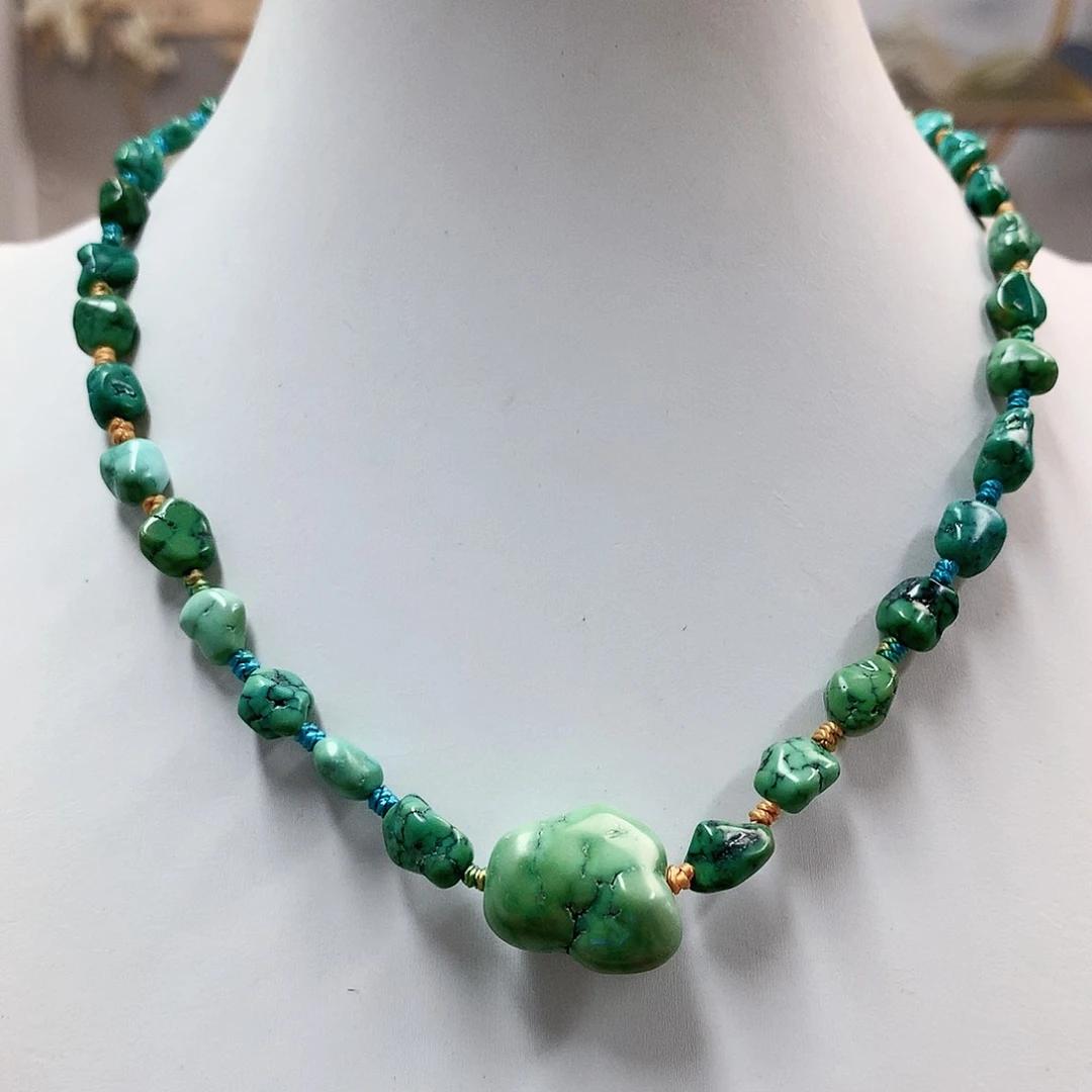 未镶嵌绿松石珠宝奇石