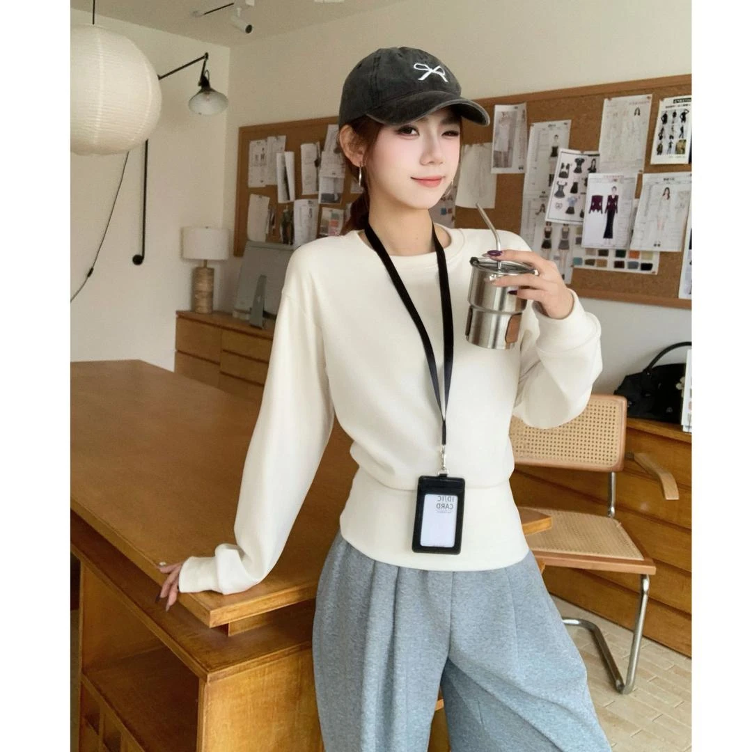 哥家加绒加厚纯色休闲圆领收腰显瘦遮肉显瘦宽松蝙蝠袖上衣长袖女