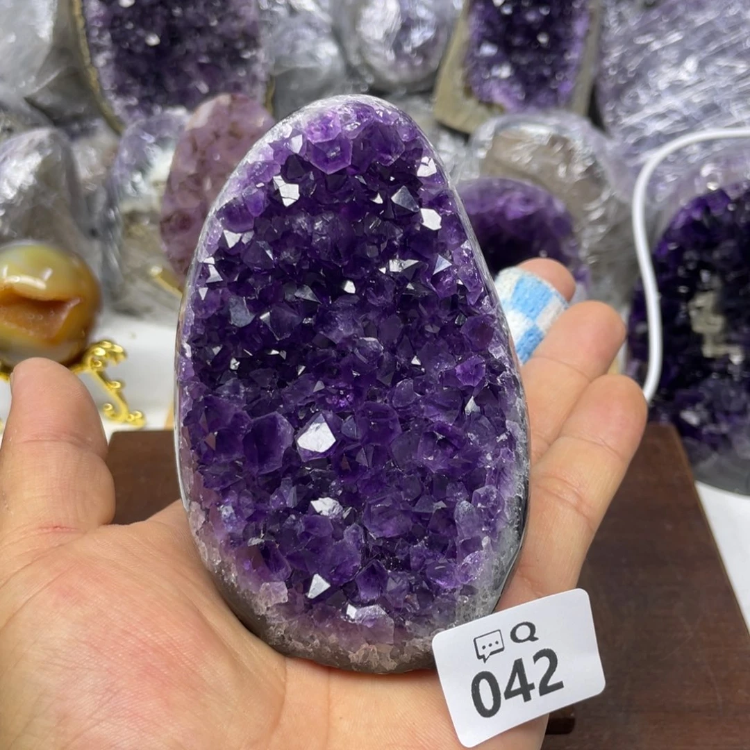 未镶嵌大型摆件（非配饰）水晶
