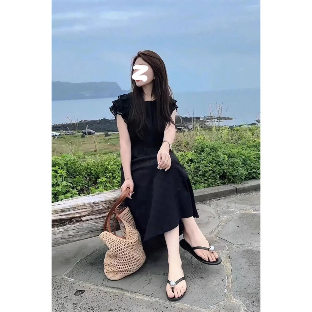 2025年新款夏季时尚休闲法式黑色连衣裙高级感收腰显瘦中长裙子女