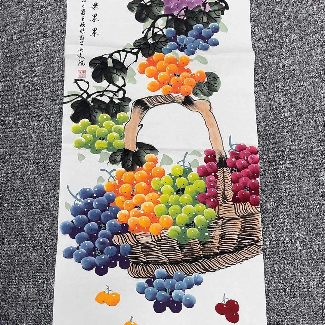 国画卖字画的小男孩