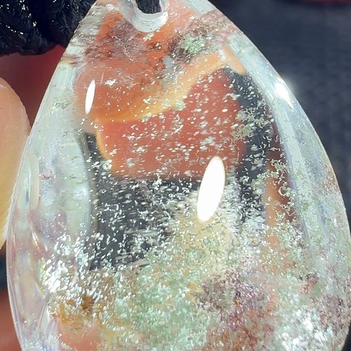 未镶嵌颈饰水晶何***途
