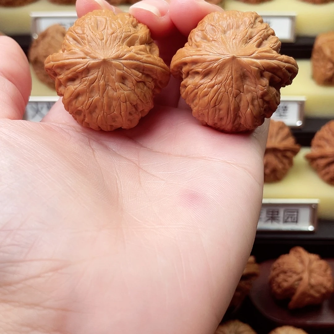 文玩核桃吊坠铁锤40尺839