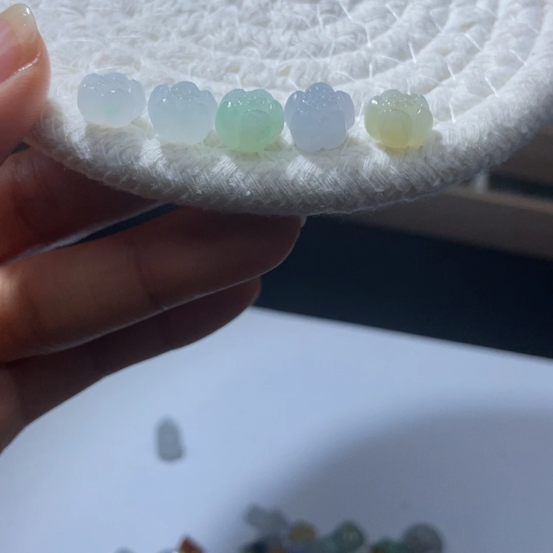 定制翡翠未镶嵌单个价格