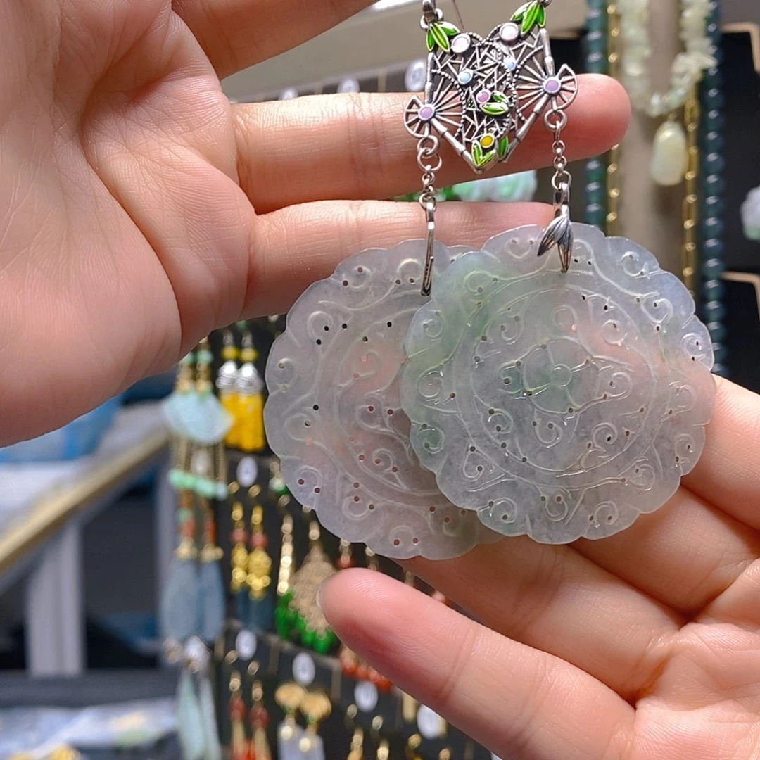 未镶嵌翡翠耳饰翡翠