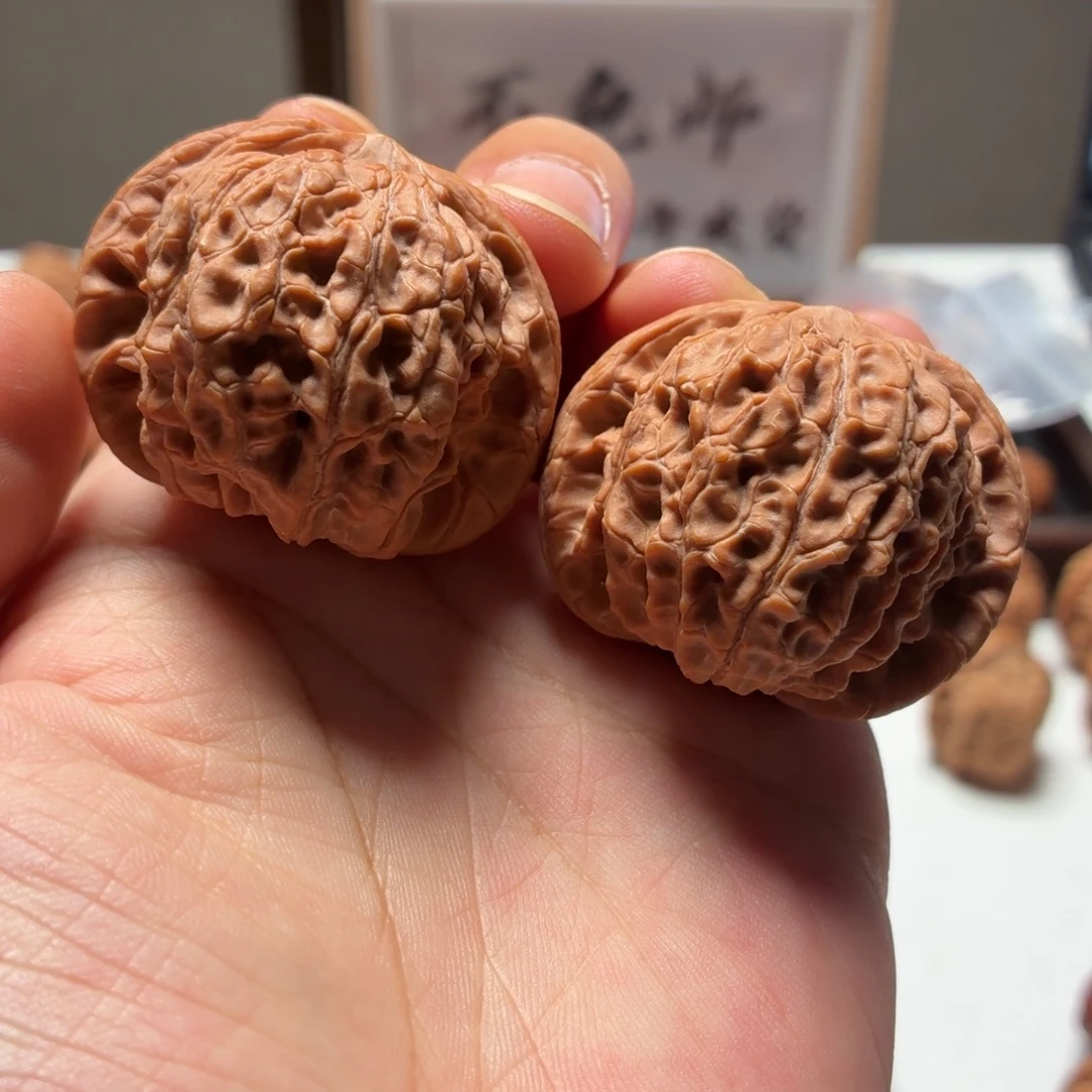 把件文玩核桃血麒麟