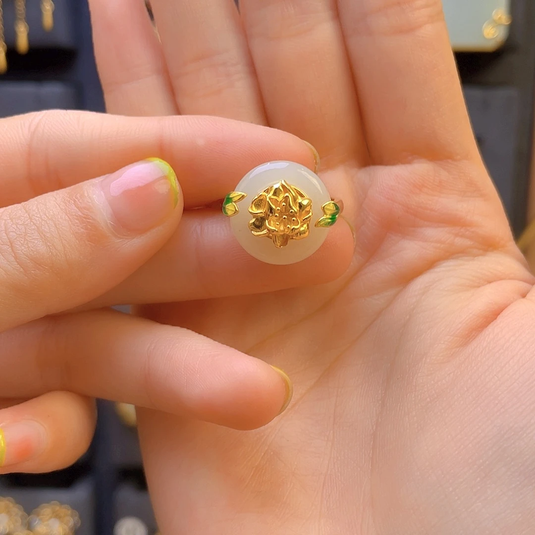 和田玉戒指银S925镀金镶嵌