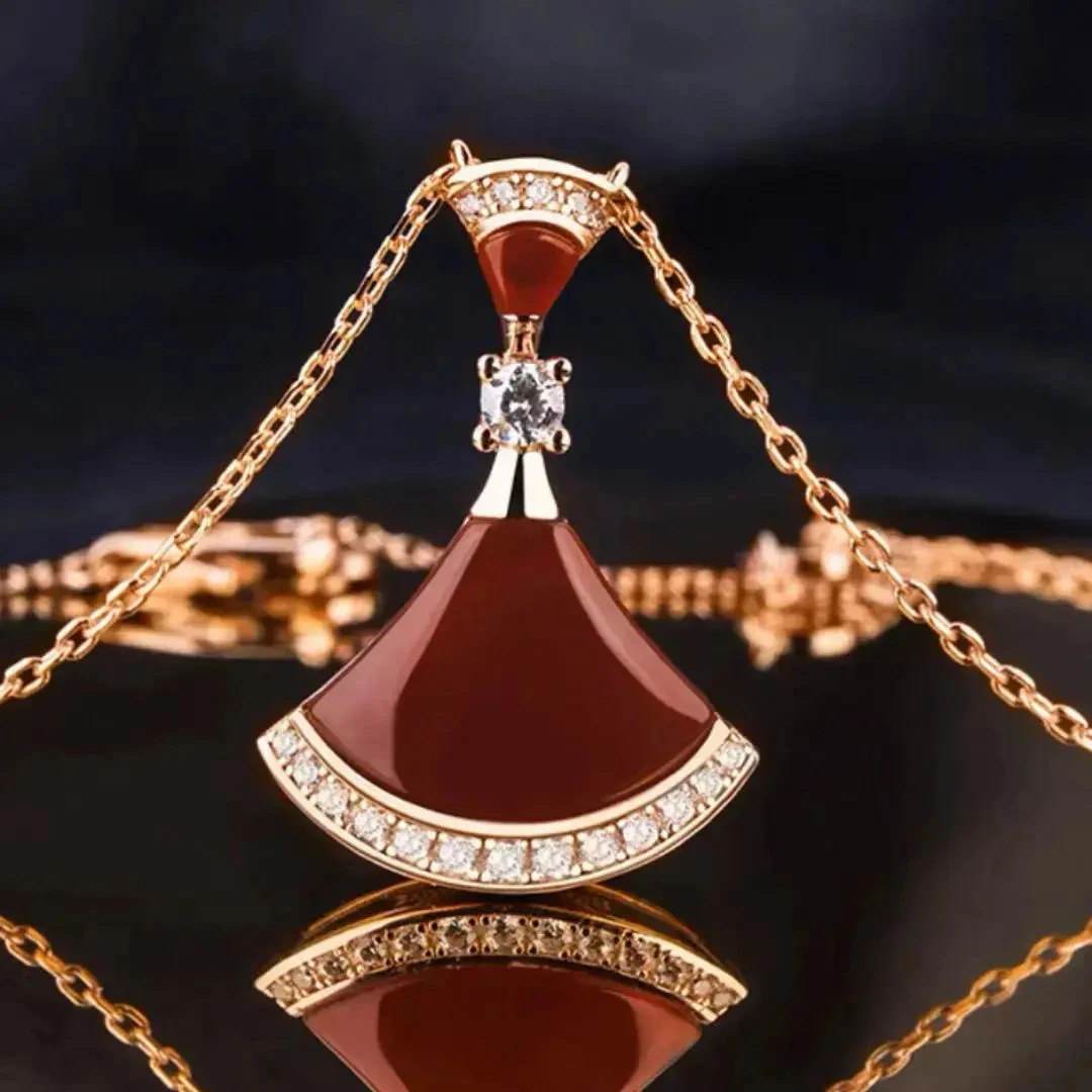 文创项链（全新未使用）扇形锁骨链玫瑰金轻奢时尚百搭