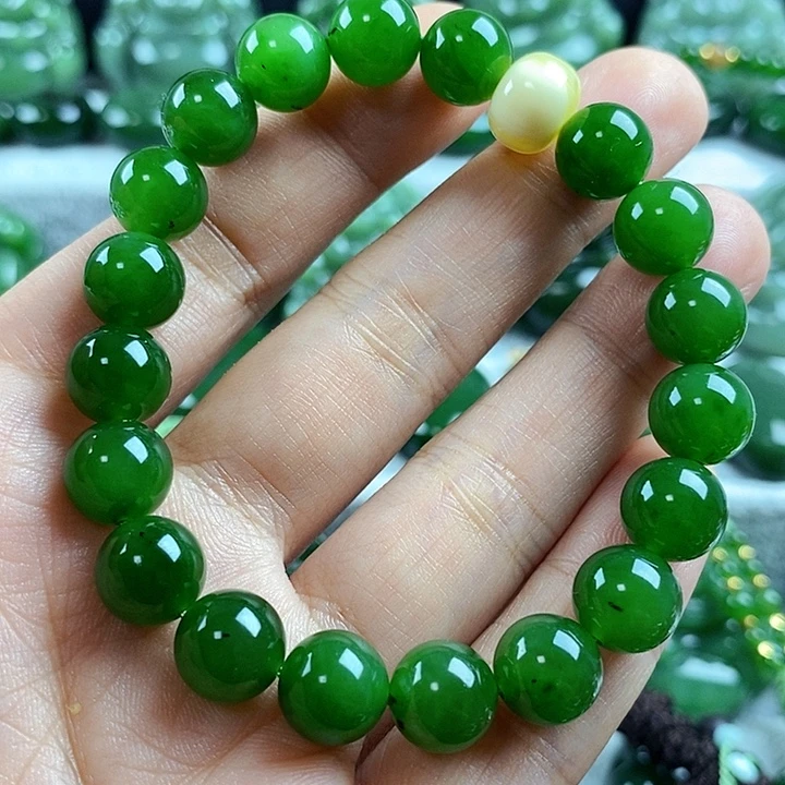 吊坠(不含链)未镶嵌和田玉（碧玉）