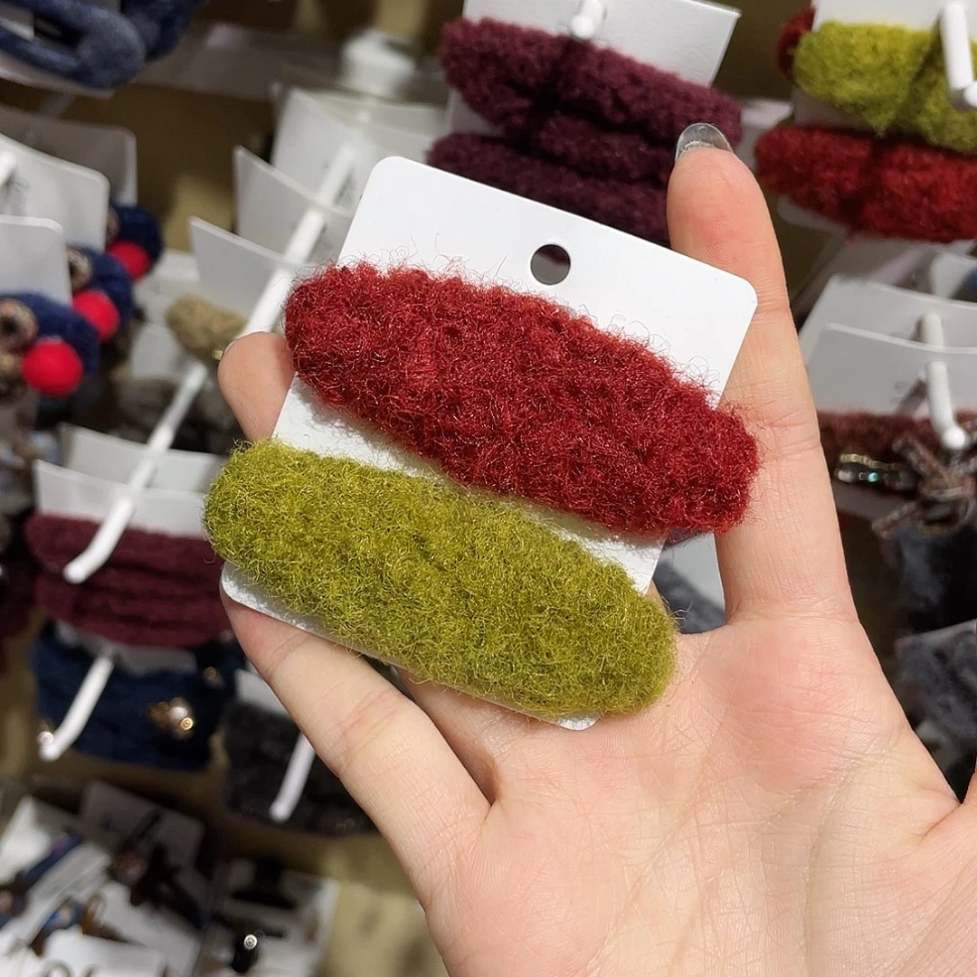 非金属红色绿色椭圆