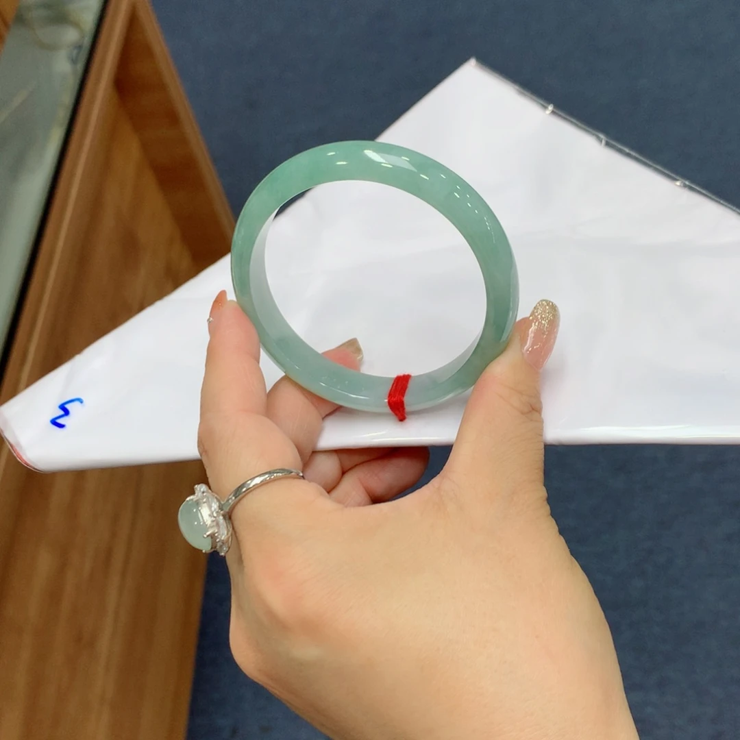 未镶嵌手镯翡翠翡翠