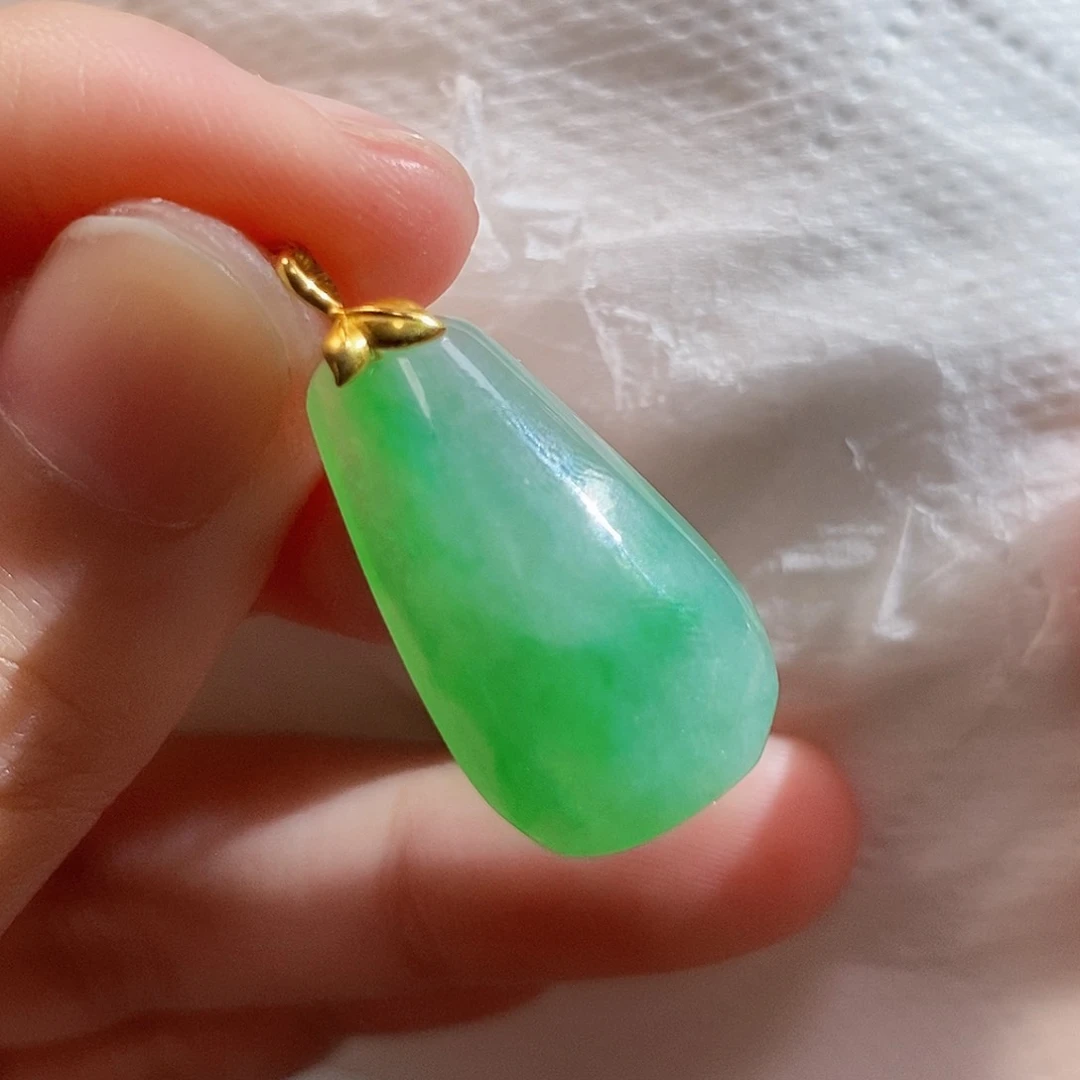 翡翠未镶嵌吊坠(不含链)2088