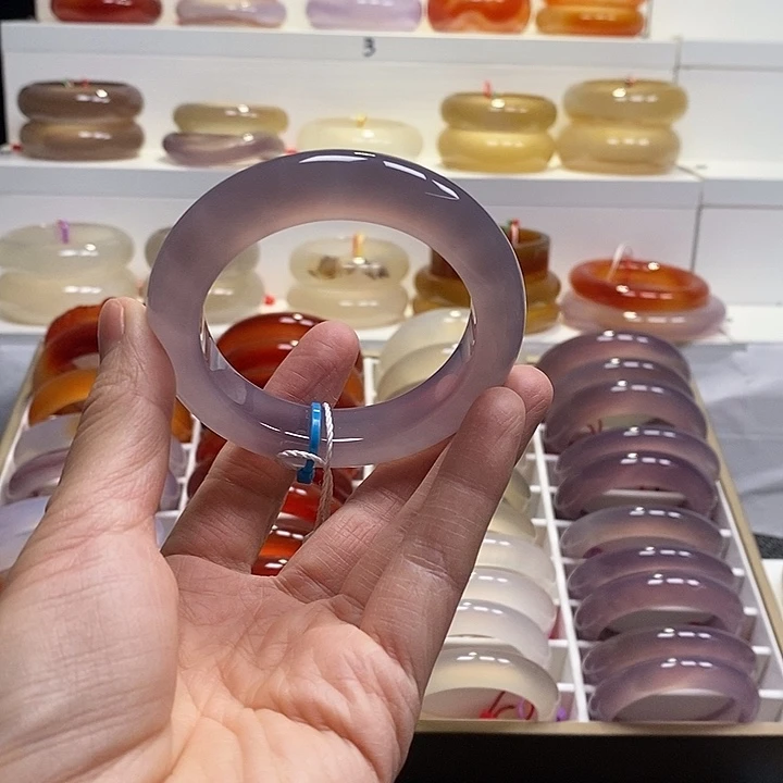 玛瑙/玉髓未镶嵌手镯