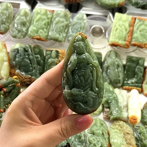 未镶嵌和田玉挂件