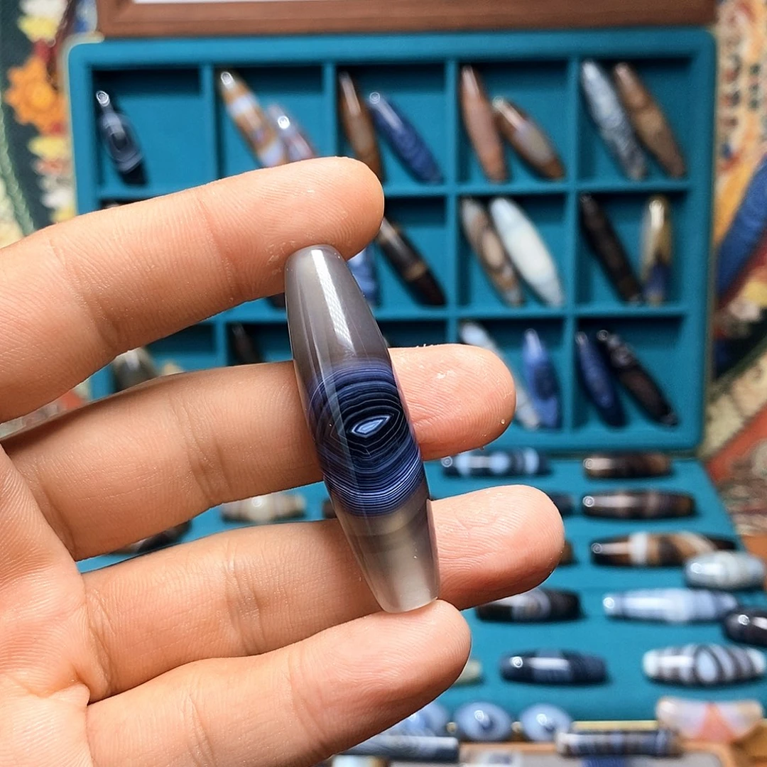 ₩***玛瑙/玉髓未镶嵌吊坠(赠链)