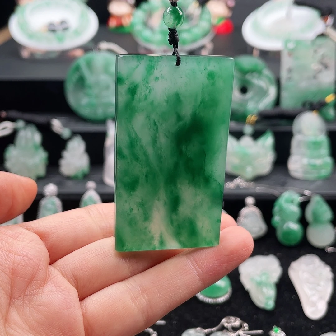 石英质玉未镶嵌吊坠(赠链)