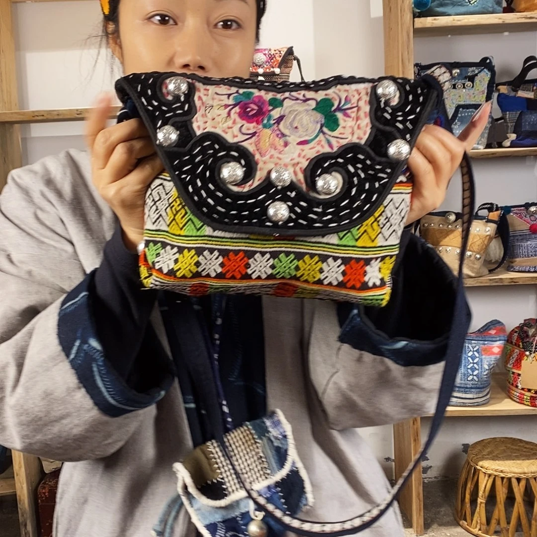 织绣手工制作工艺包包