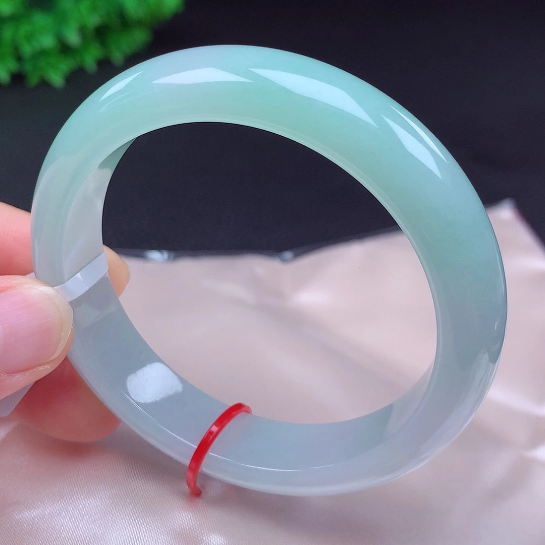 翡翠未镶嵌手镯58圈681301