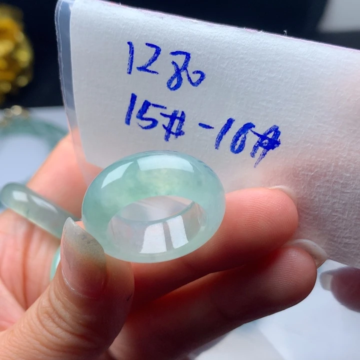 热***牛定制翡翠未镶嵌戒圈