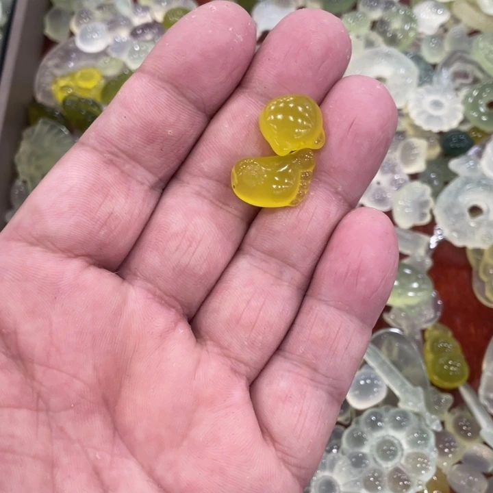 蛇纹石玉合金颈饰