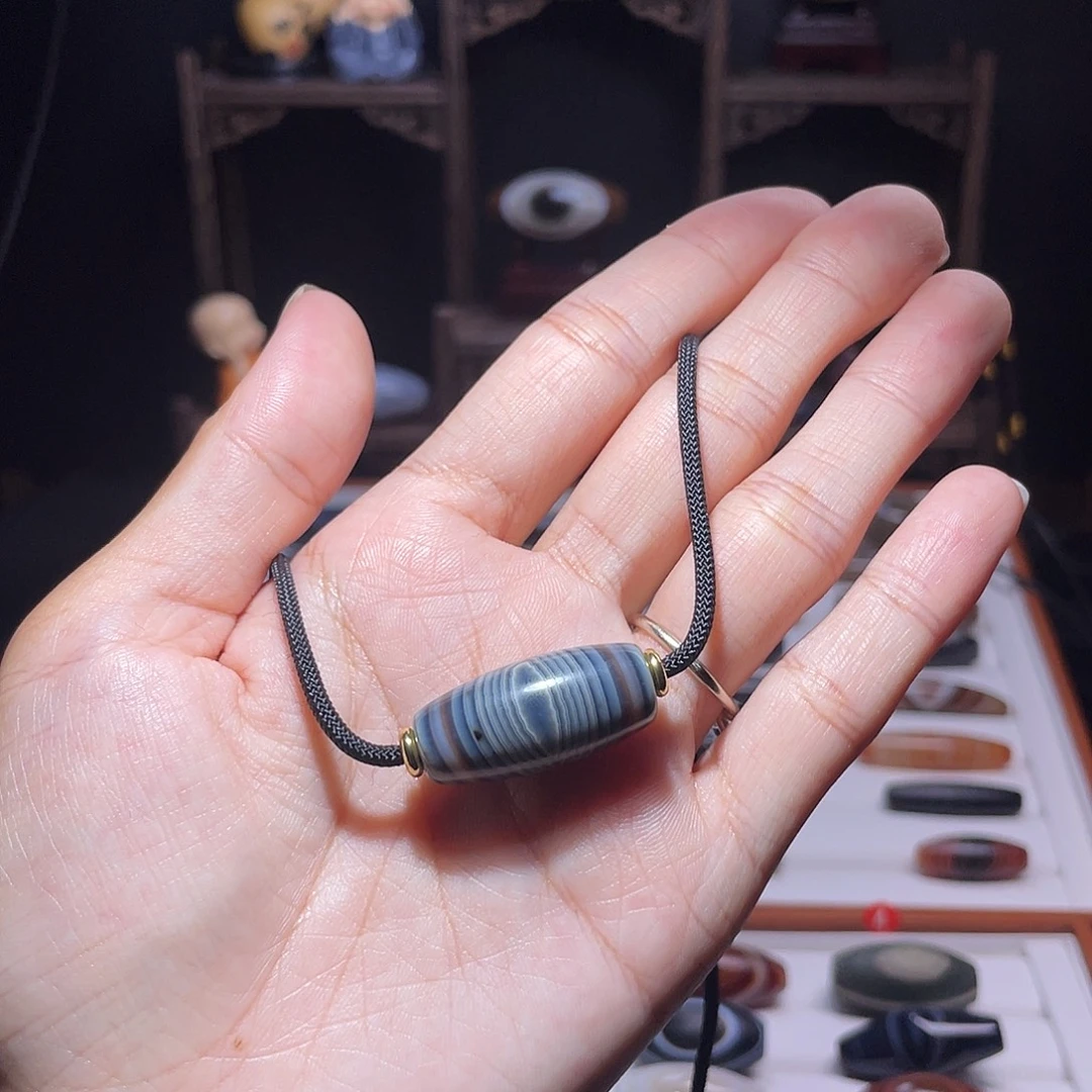 玛瑙/玉髓未镶嵌吊坠(赠链)