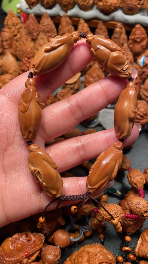 好看六合弥勒橄榄核