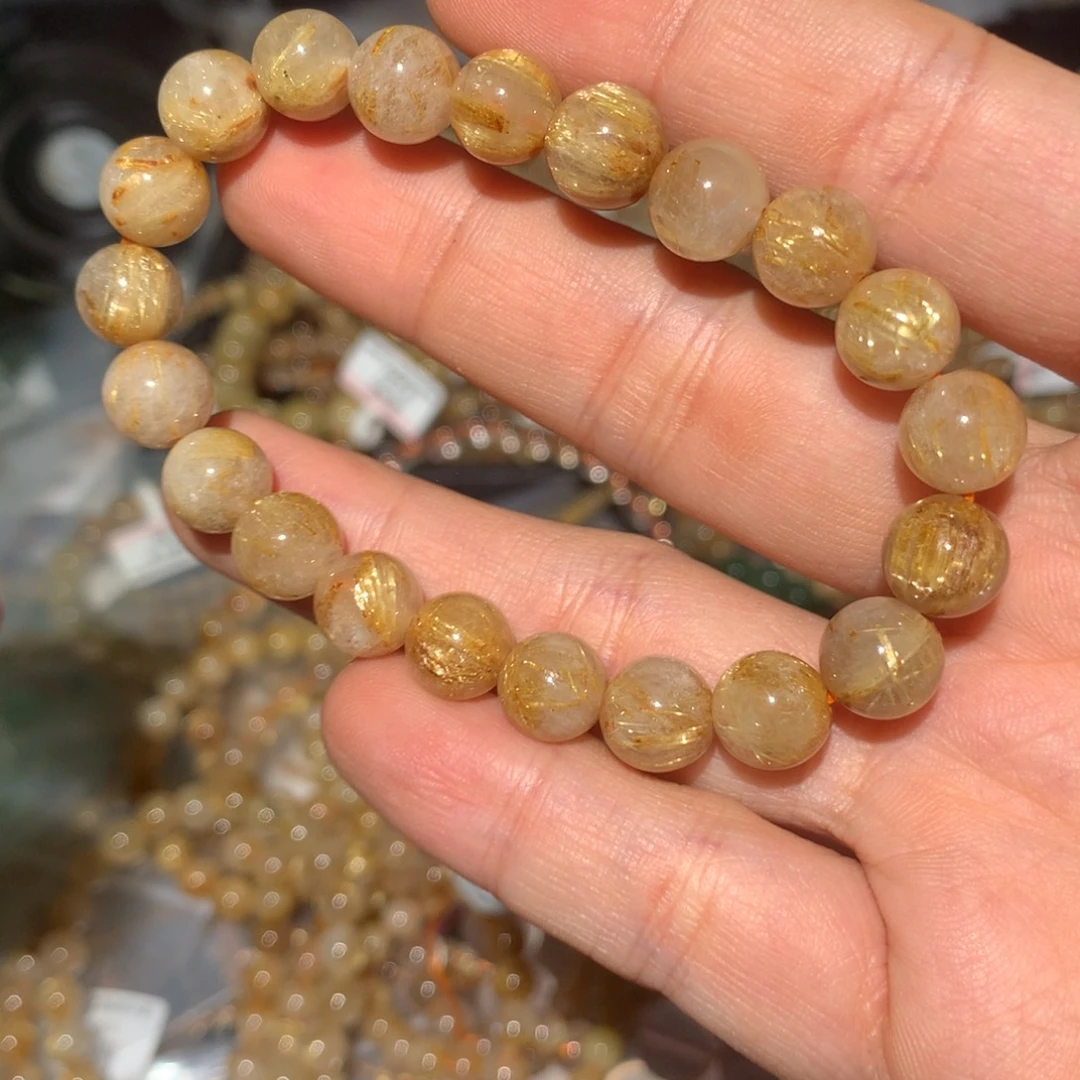 姜****未镶嵌手链水晶手链