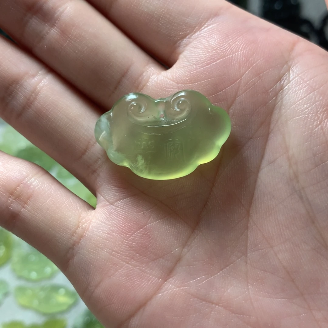 蛇纹石玉合金颈饰