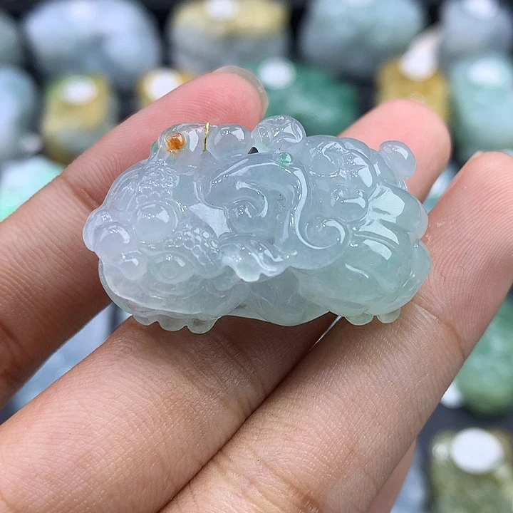 翡翠未镶嵌颈饰天然缅甸翡翠