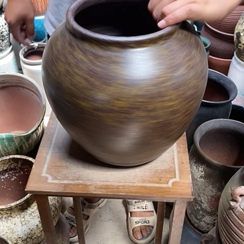 紫砂花盆口18高度28铁锈