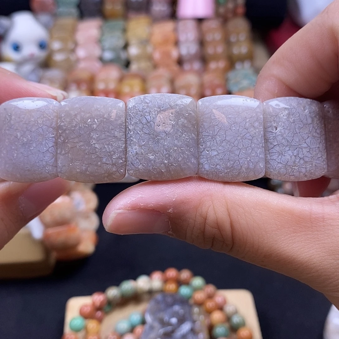 硅化珊瑚（珊瑚玉）未镶嵌手牌紫冰 莲花 14
