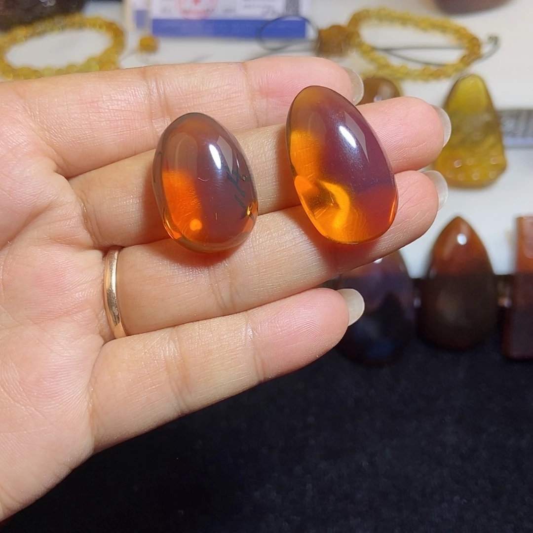 未镶嵌颈饰琥珀缅甸天然琥珀吊坠