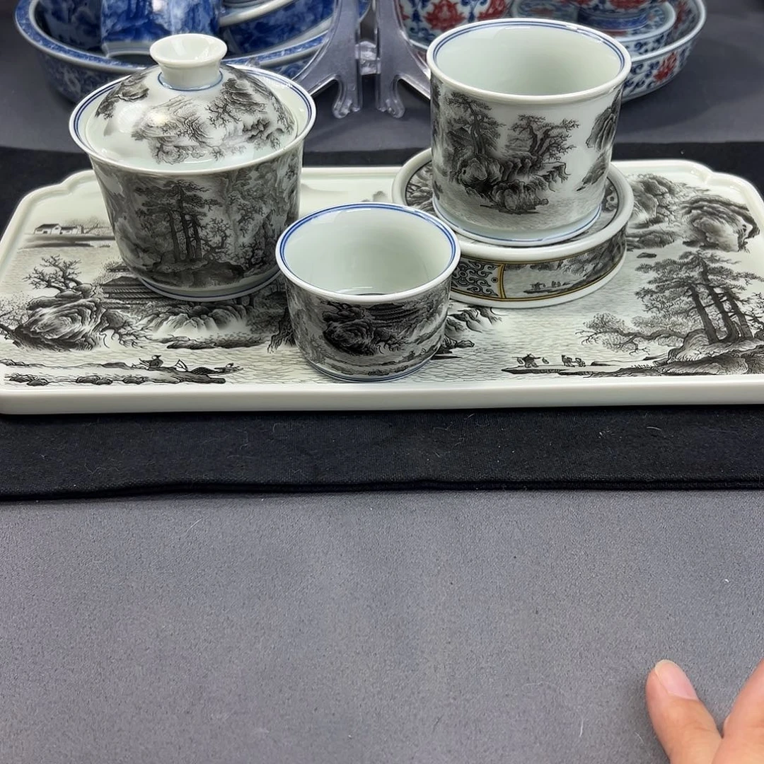 M***J景德镇瓷器研究中心