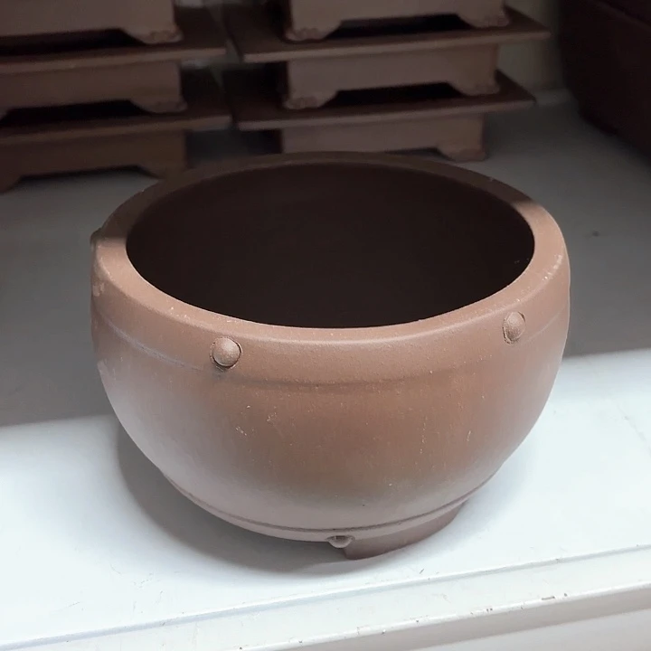 紫砂花盆紫砂的颜色很好看