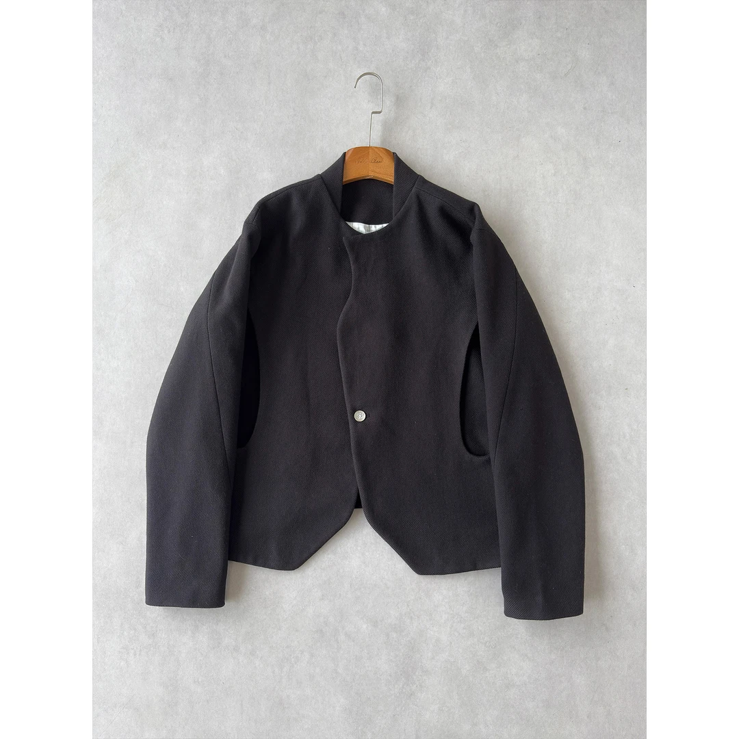 H1c 绅*不规则解构斜纹毛呢西装宫廷外套夹克 条纹里衬/多形态