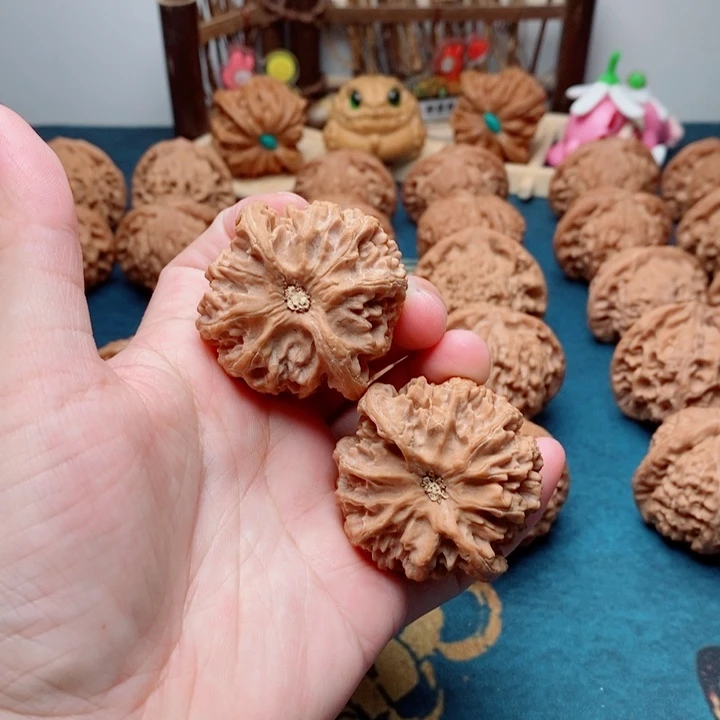 文玩核桃把件苹果园198