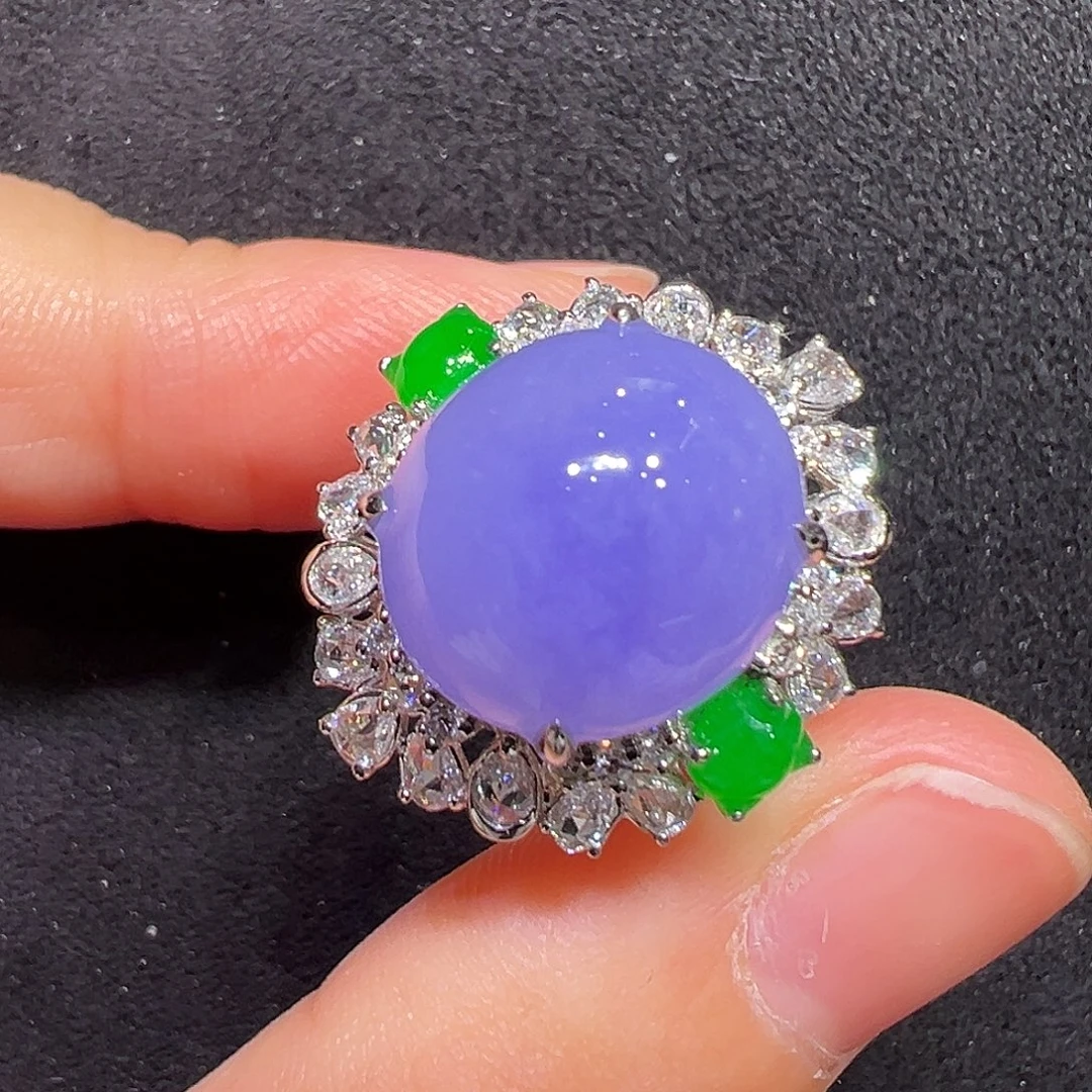 翡翠18K金镶嵌戒指