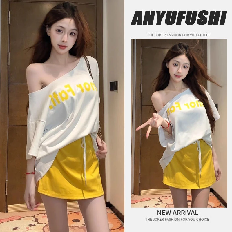 夏季穿搭一整套2025新款韩版斜肩字母印花短袖抽绳半身裙两件套装