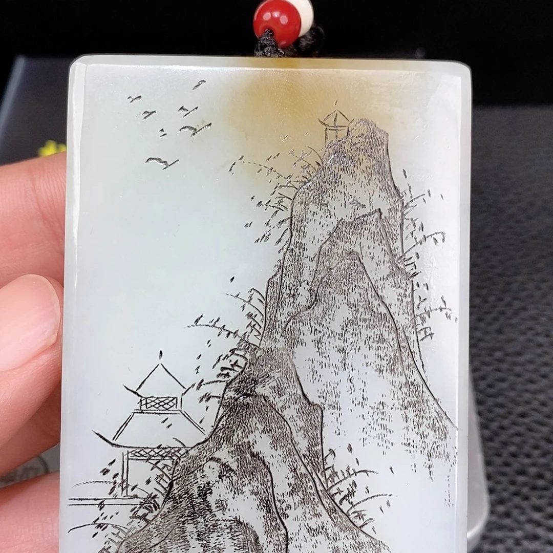 颈饰未镶嵌和田玉